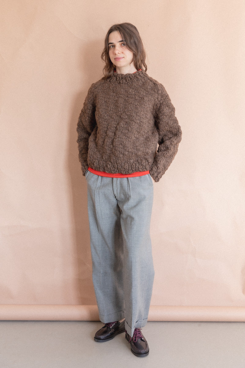 HAND KNITTED WOOL CAVEN SWEATER IN EARTH