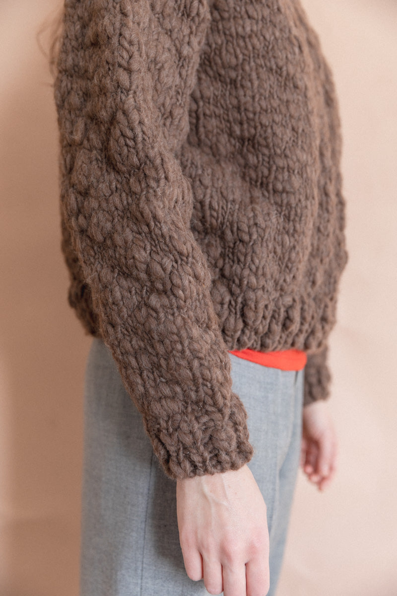 HAND KNITTED WOOL CAVEN SWEATER IN EARTH