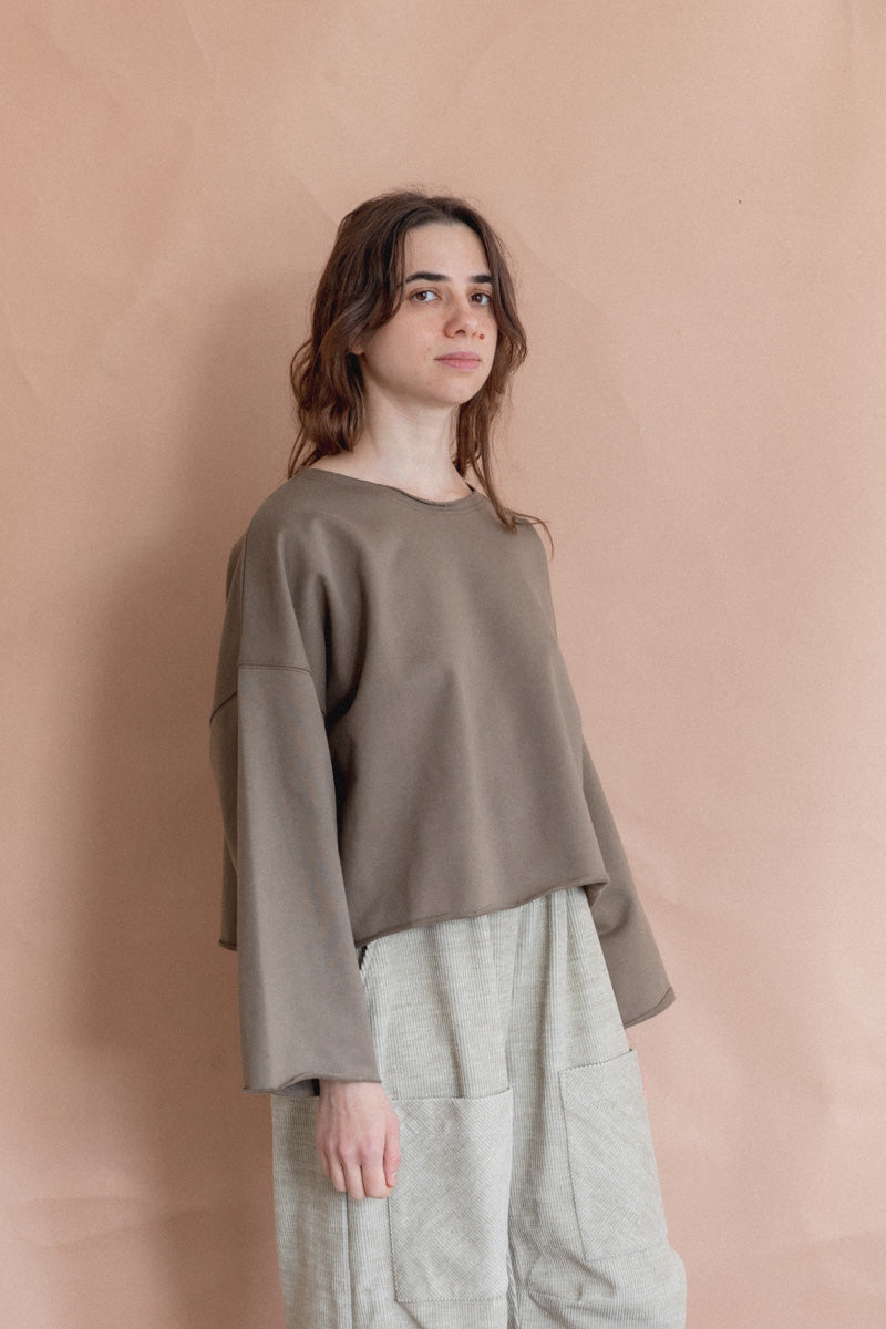 OVERSIZED TOP IN DARK KHAKI