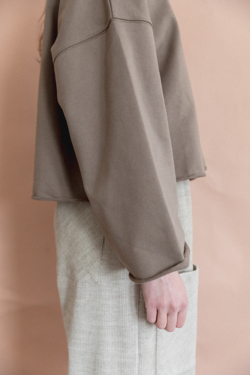 OVERSIZED TOP IN DARK KHAKI