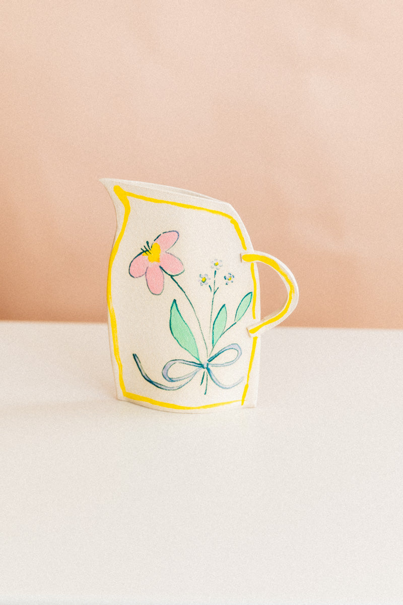 VASE WITH PINK FLOWER BOUQUET