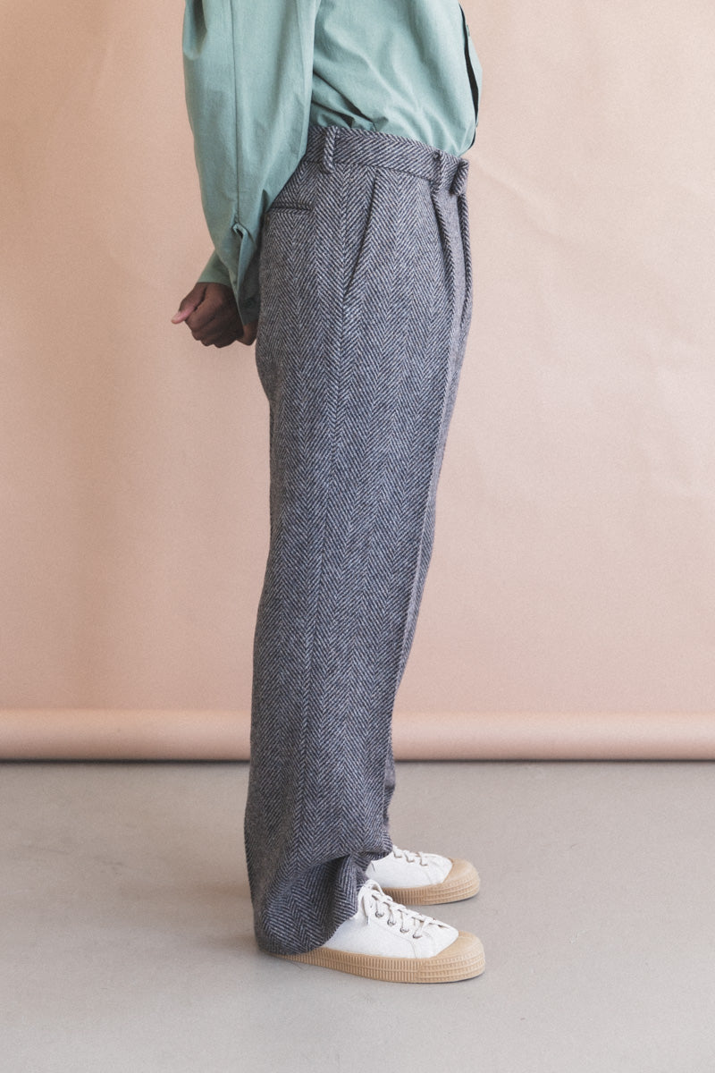 LAMA SHETLAND WOOL TWEED SLACKS