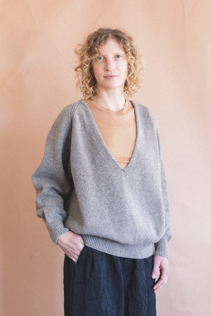 SOAR V-NECK SWEATER