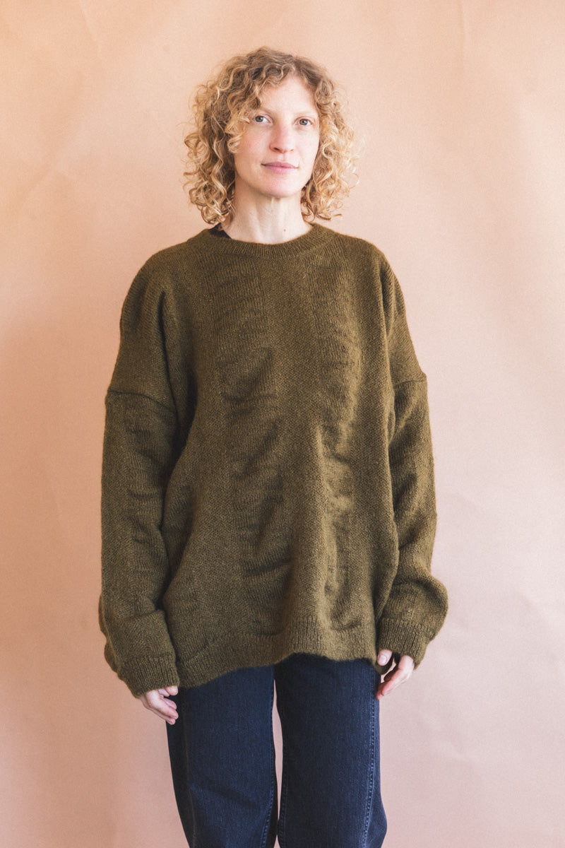 WATERFALL SWEATER IN OLIVE