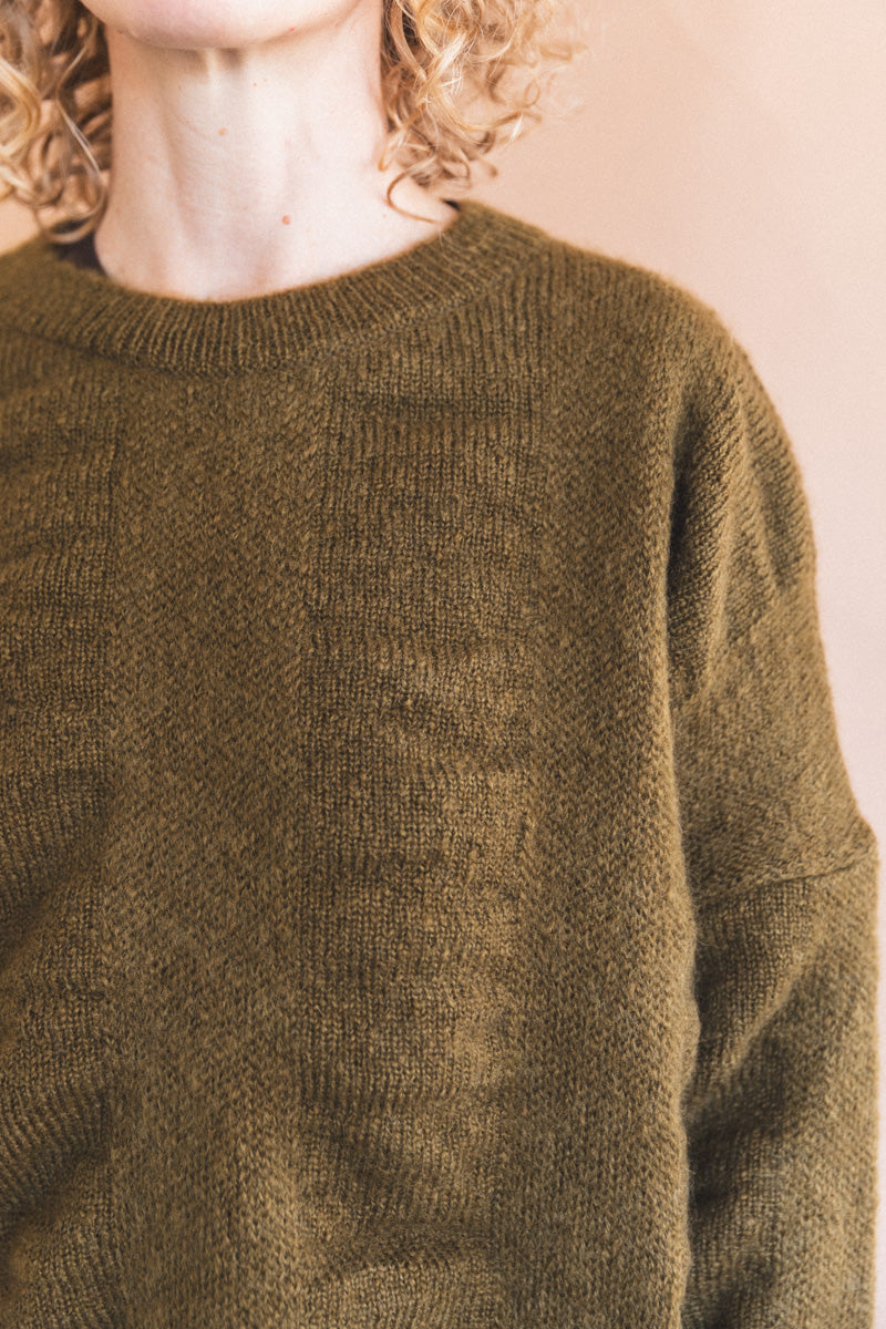 WATERFALL SWEATER IN OLIVE