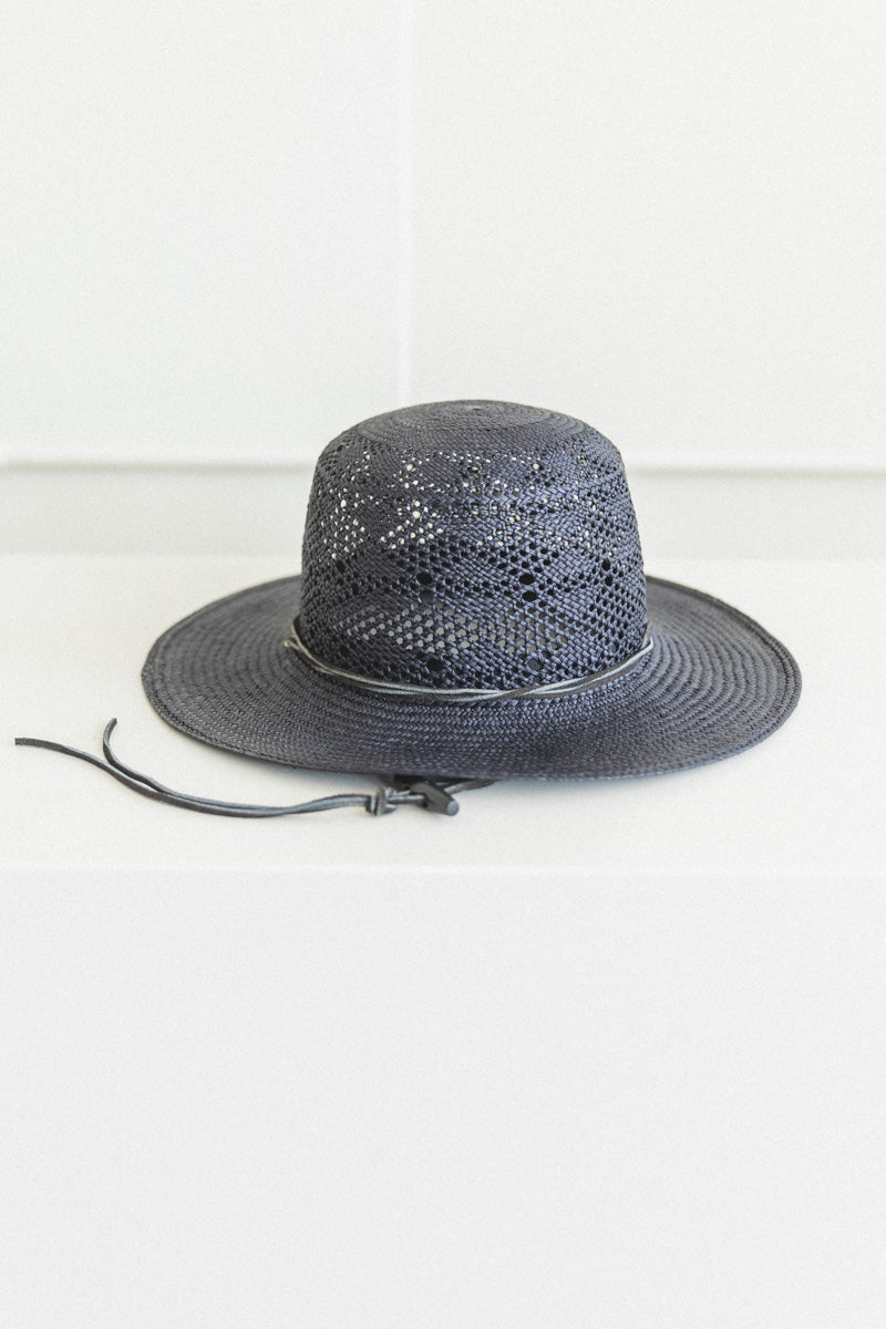 FIELD HAT