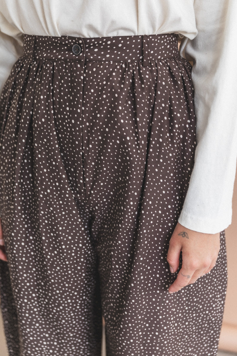 BRADY TROUSER IN CHOCOLATE DOT