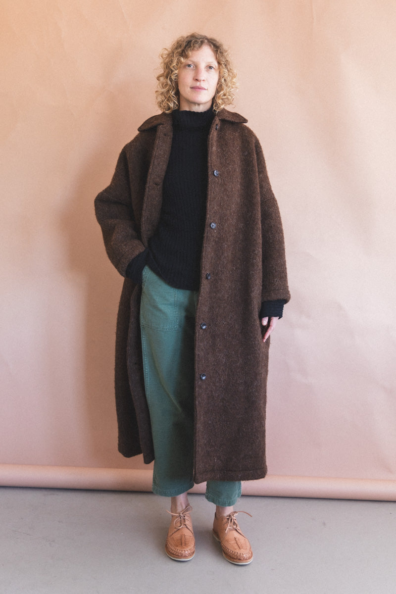 FARO COAT IN PORTUGUESE LONG HAIR WOOL