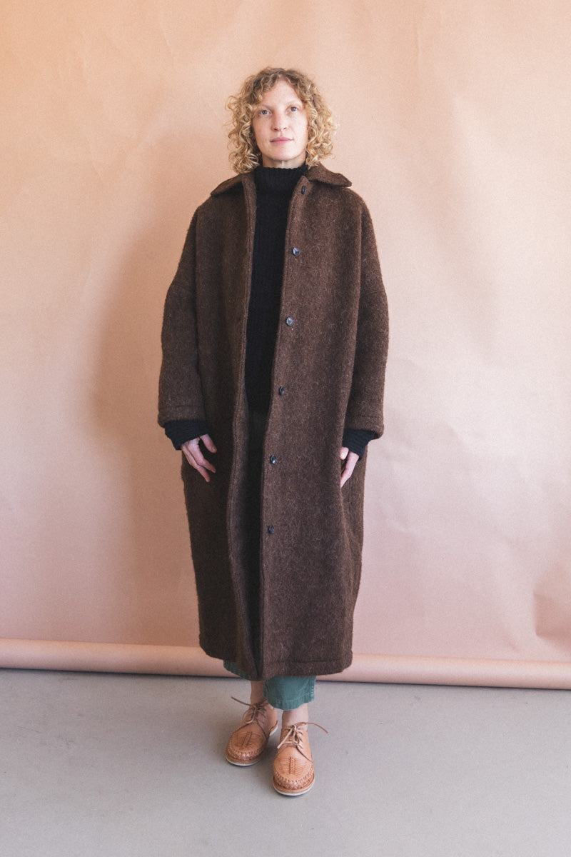 FARO COAT IN PORTUGUESE LONG HAIR WOOL