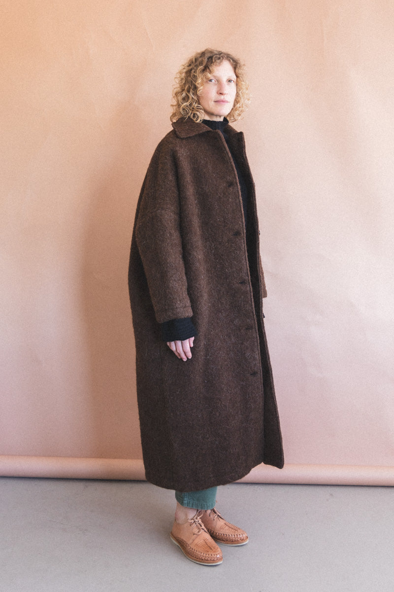 FARO COAT IN PORTUGUESE LONG HAIR WOOL