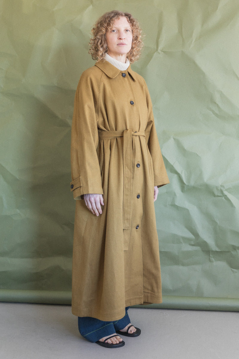 WICKHAM TRENCH IN OCHRE JAPANESE STITCH