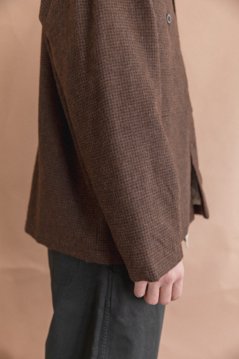 FIELD SHIRT TWO IN UNDYED BROWN ALPACA HOUNDSTOOTH