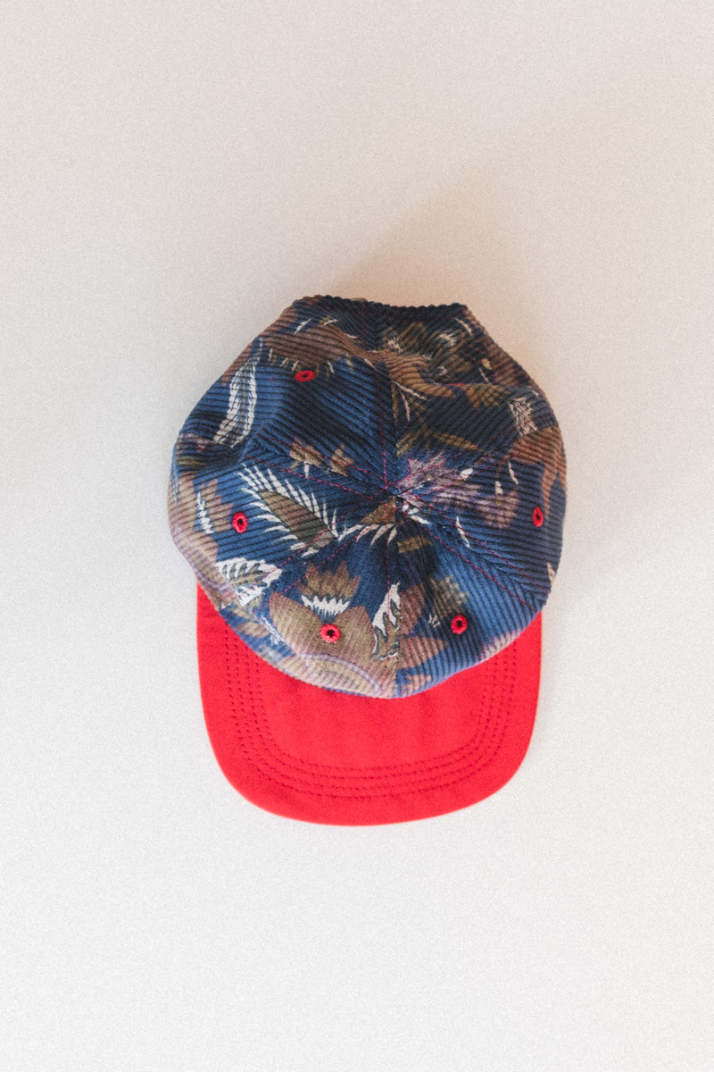 BASEBALL CAP IN FLORAL CORDUROY AND RED SILK