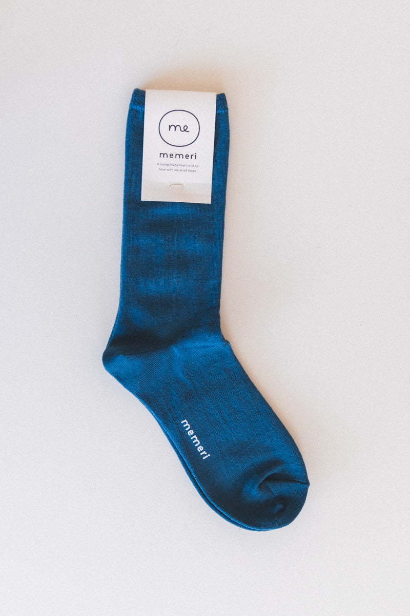 MERINO WOOL SOCKS IN OCEAN