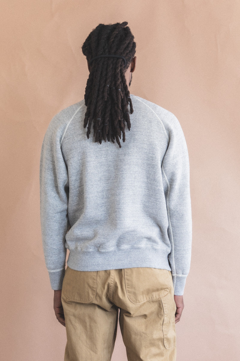 LOOP WHEEL CREW NECK SWEATSHIRT IN HEATHER GREY