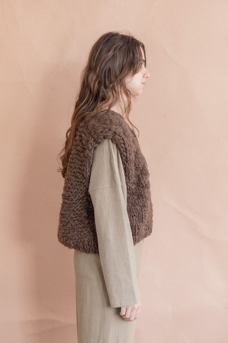 HAND KNIT WOOL ACACIA VEST IN EARTH