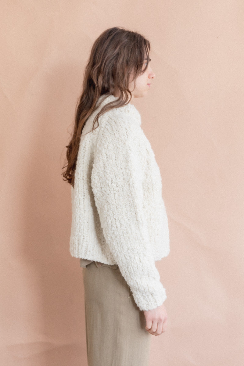 HAND KNITTED WOOL TILO SWEATER IN IVORY