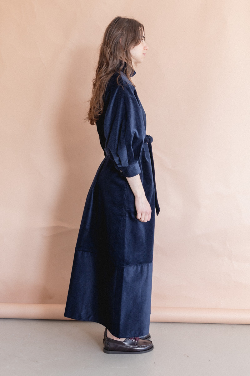 AGATHON DRESS IN NAVY MID WALE CORDUROY