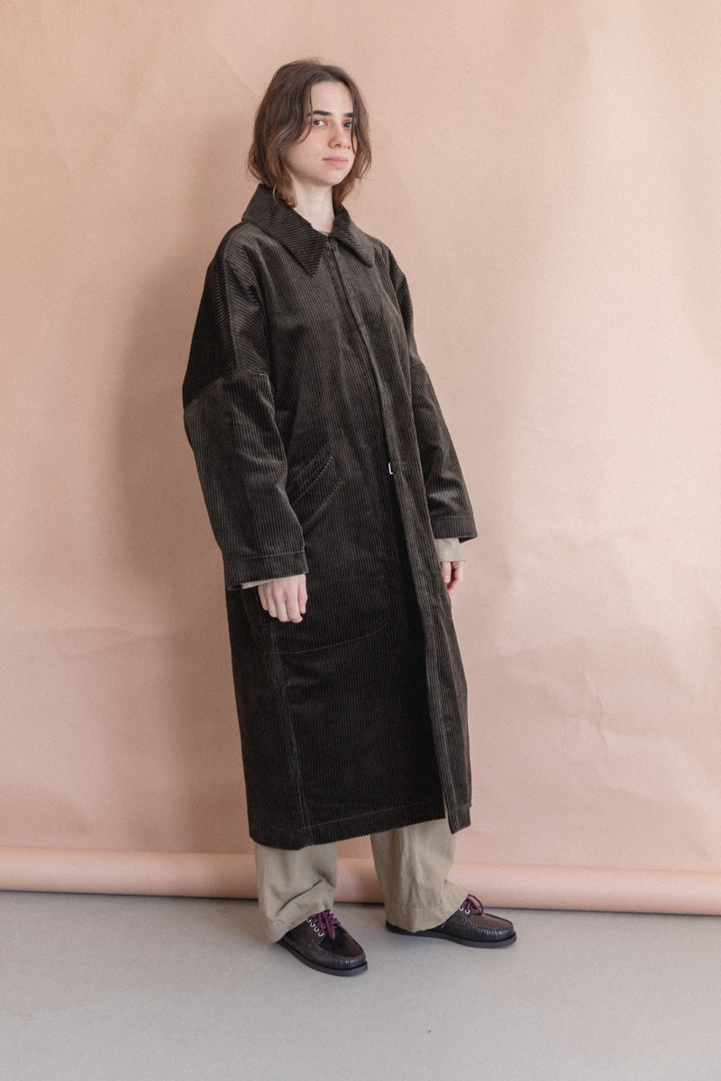 PANTHEON COAT IN BARK MID WALE CORDUROY