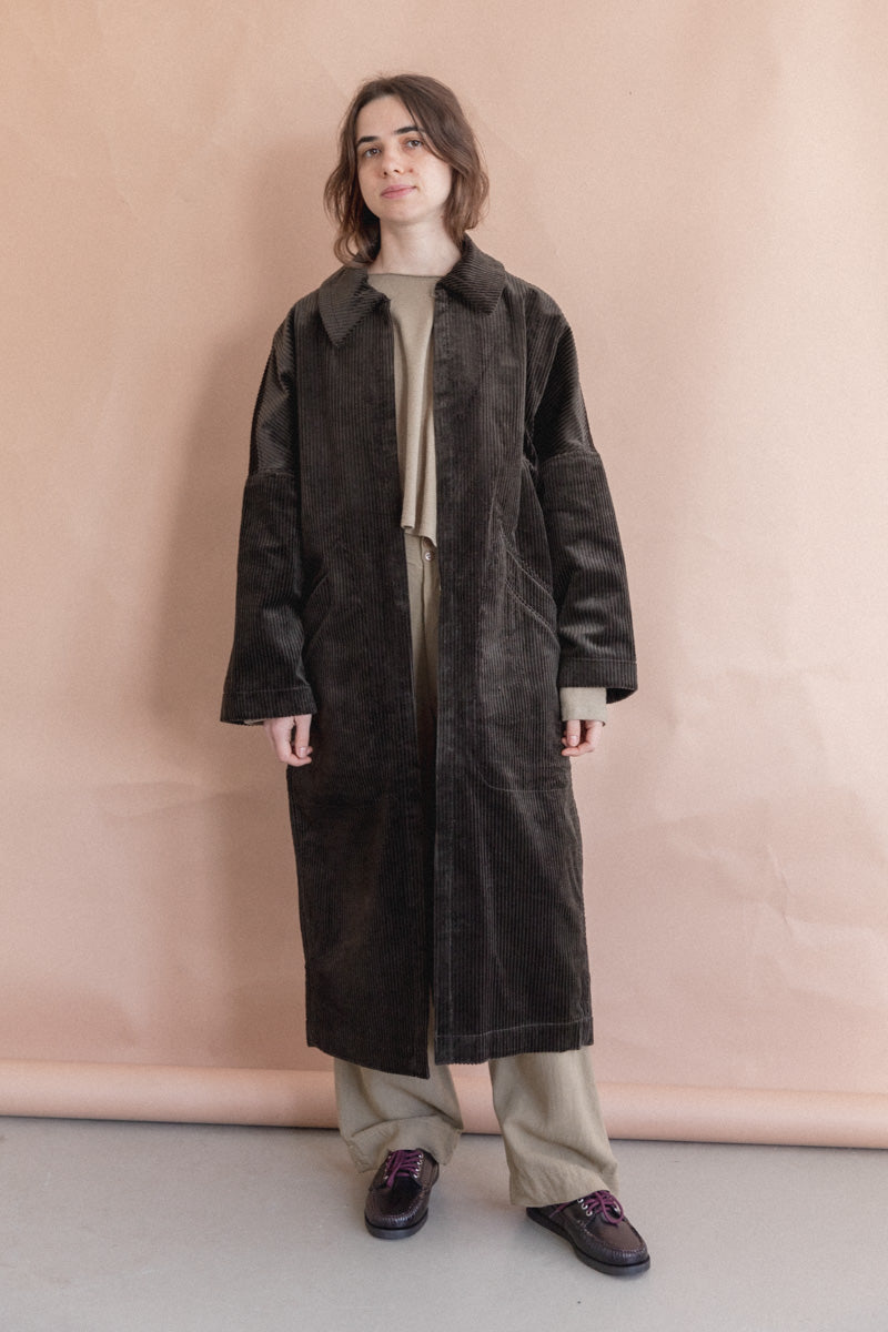 PANTHEON COAT IN BARK MID WALE CORDUROY