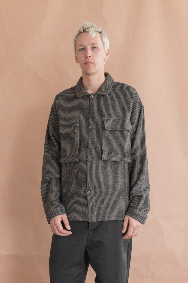 BOX OVERSHIRT IN CHARCOAL/OLIVE