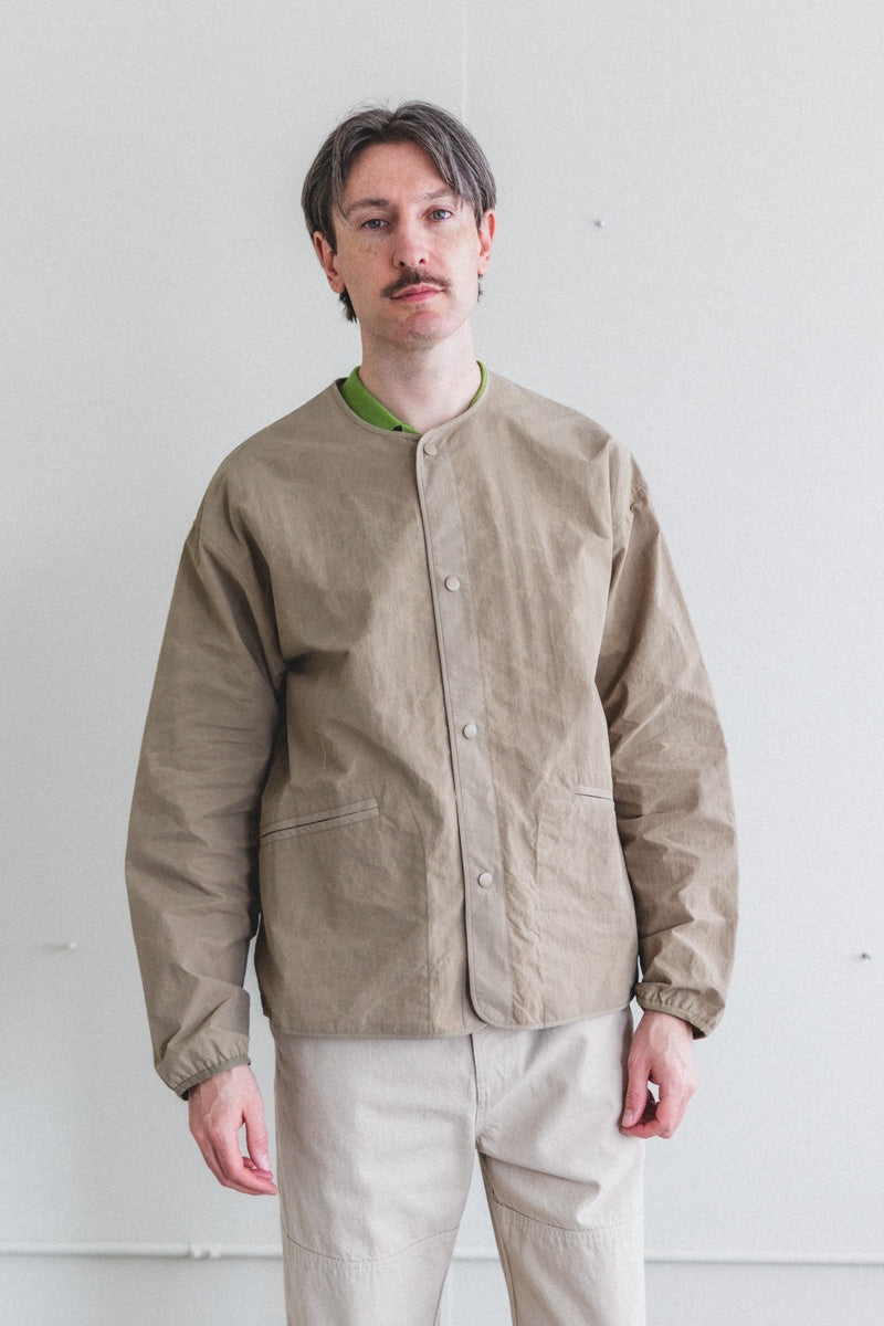 DOJO LINER JACKET IN SANDSTONE