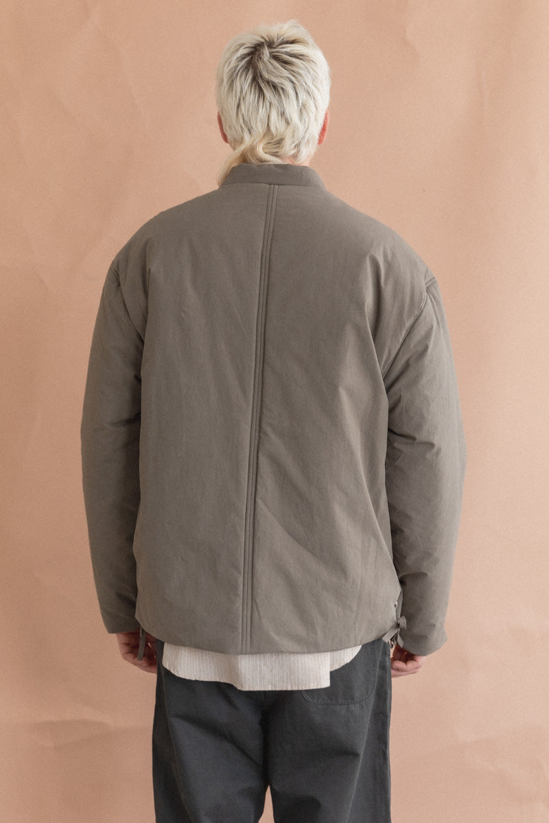 MAHA DOJO JACKET IN GRAPHITE