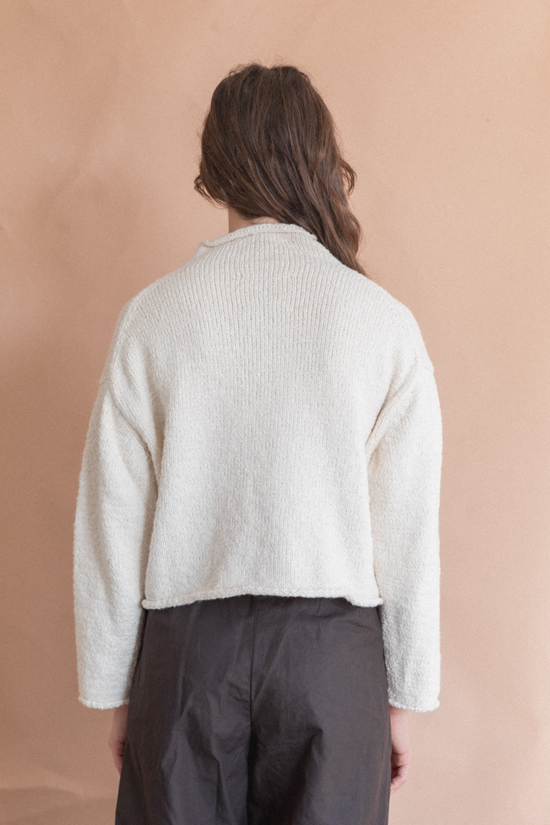 TURTLENECK SWEATER IN CHALK