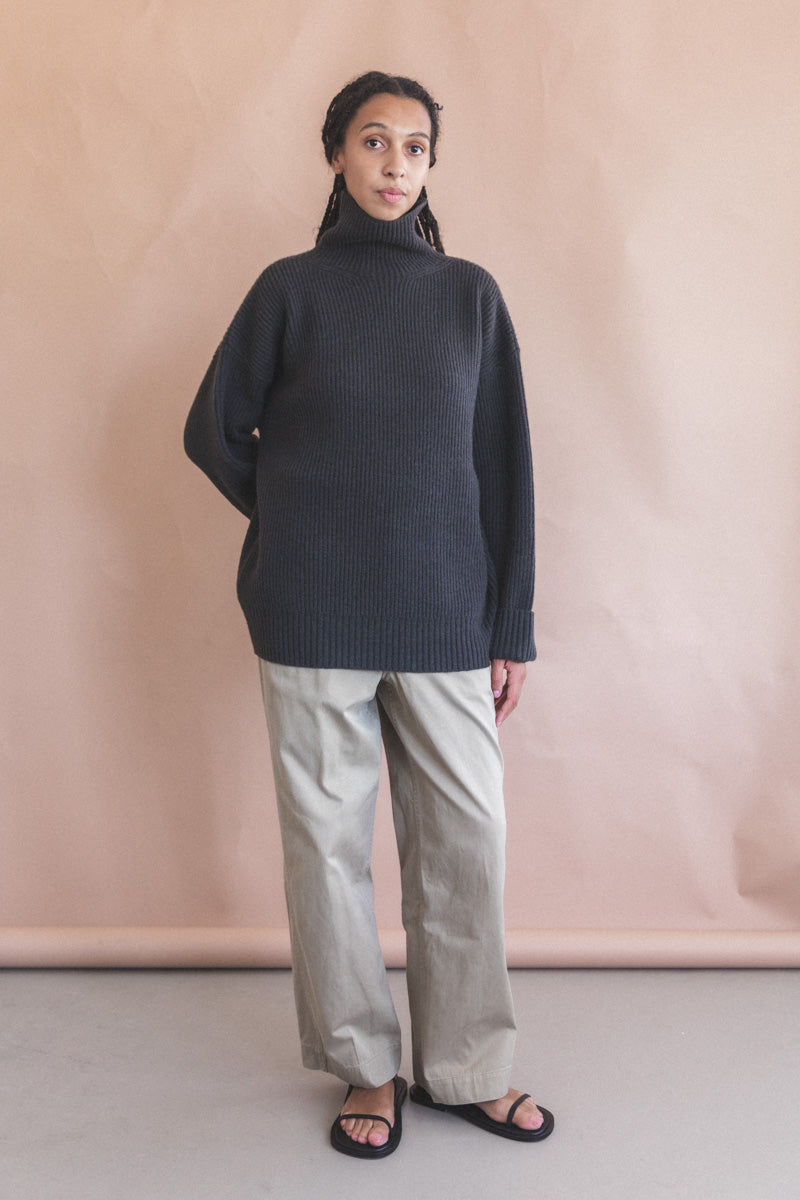 TURTLENECK CLOUD SWEATER IN GREY DOUBLE KNIT YAK WOOL