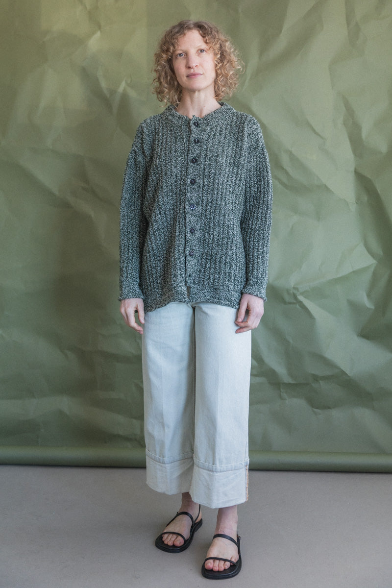 TACUINUM CARDIGAN IN CONNEMARA GREEN SHETLAND WOOL