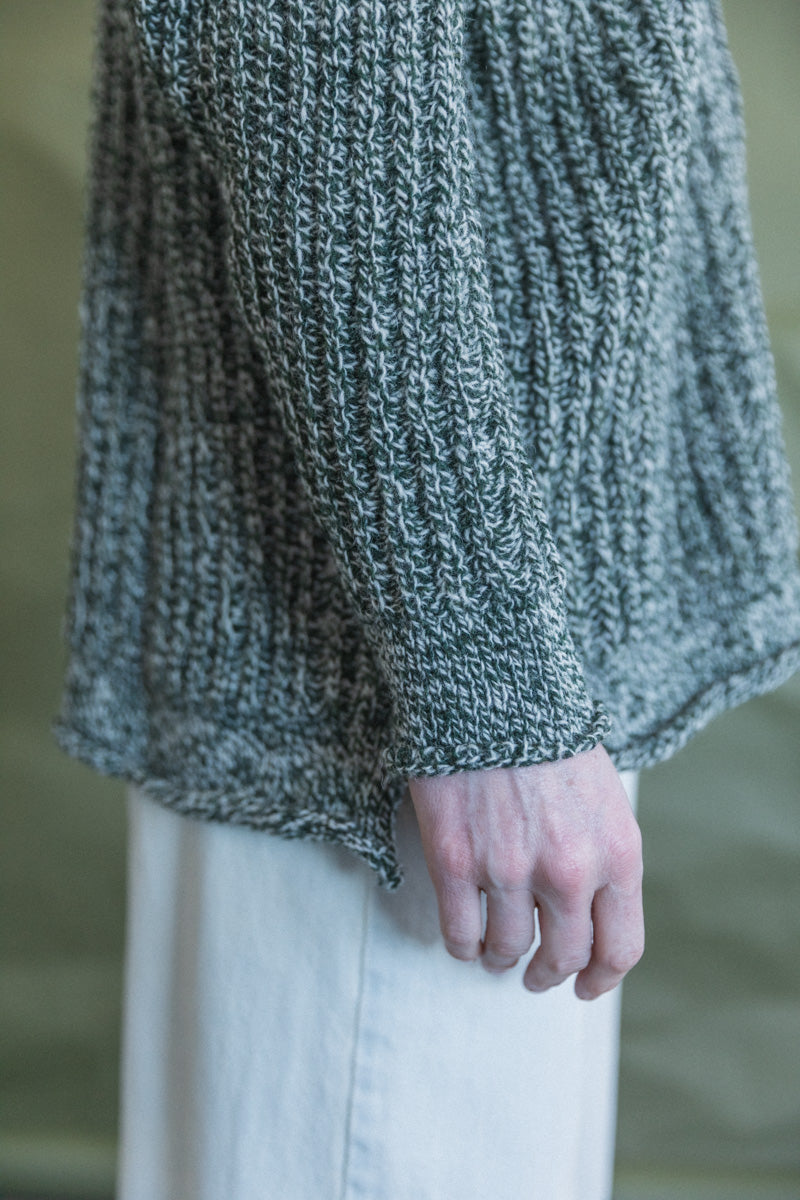 TACUINUM CARDIGAN IN CONNEMARA GREEN SHETLAND WOOL