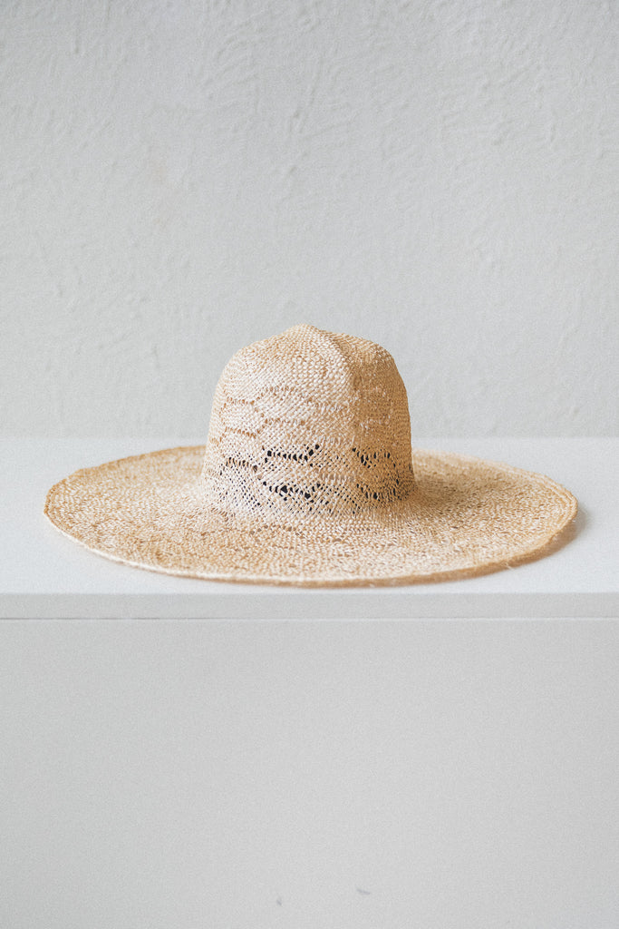 OPTIMO PACKABLE HAT IN HONEYCOMB — Shop Boswell