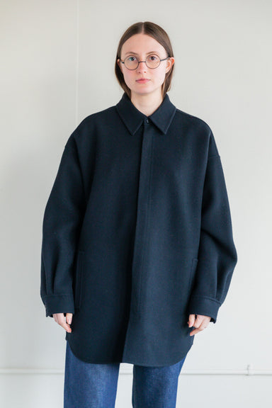 2022人気特価 AURALEE WOOLDOUBLECLOTHHANDSEWNBLOUSON ノーカラー