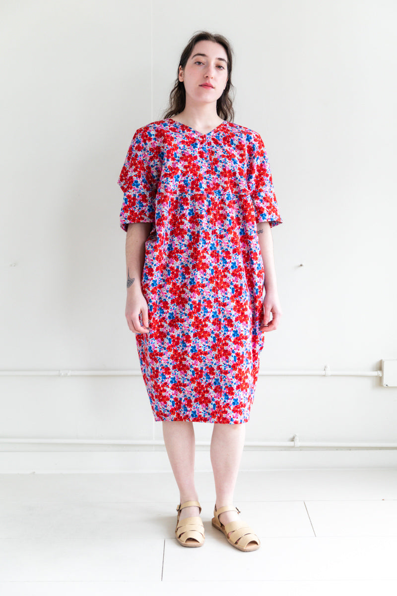 MOXY DRESS IN RED POSY POPLIN