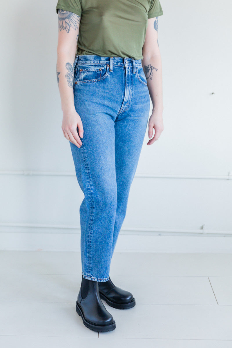 SHORT LENGTH 105 ZIP FLY JEANS